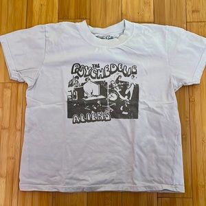 brandy melville the psychedelic aliens beige baby tee